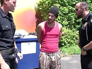Gay officer makes criminal want to engage in a steamy threesome