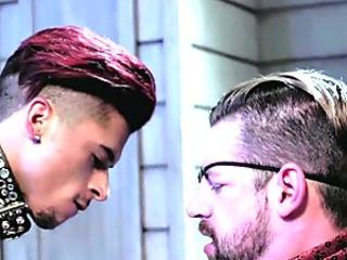 Bouncing on a friend's dick makes this gay dude reach an orgasm