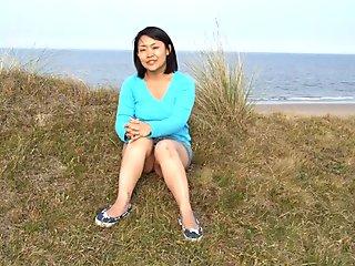 Japanese wife amateur nude slideshow vol 01