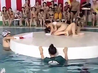 japanes micro bikini girl gameshow in pool
